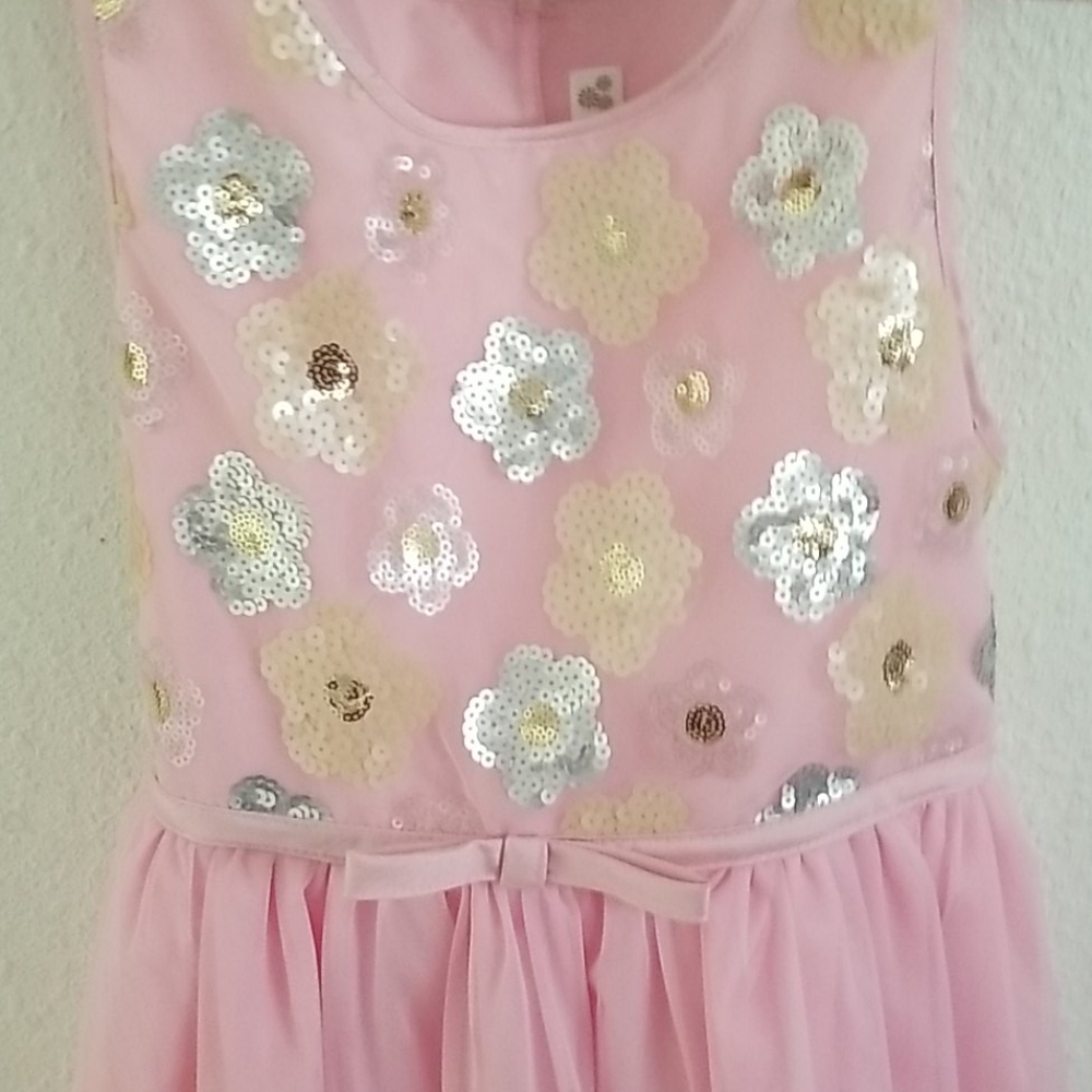 Dress - Picture 2 of 8